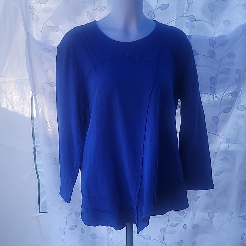 "Lulu B" blue asymmetrical bottom comfy top size XL